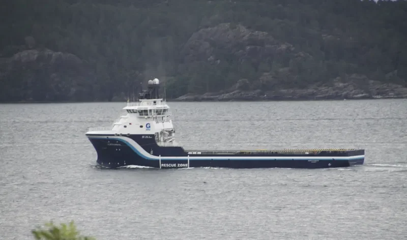 NORTH CRUYS Offshore Vessel IMO 9654098 photo 2