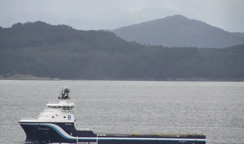 NORTH CRUYS Offshore Vessel IMO 9654098 photo 3