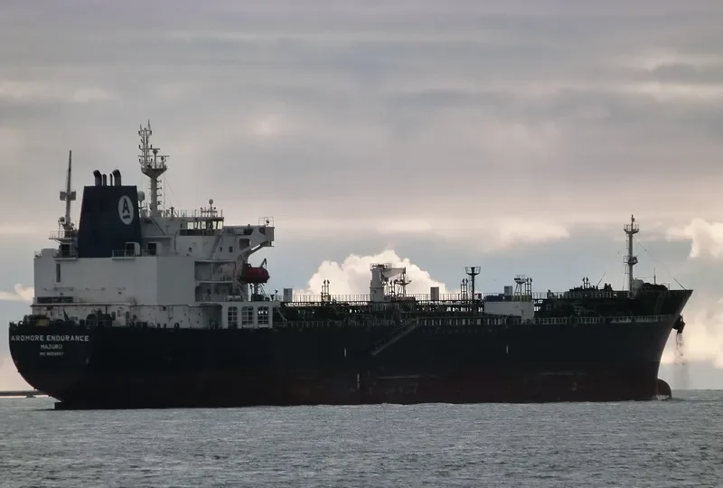ARDMORE ENDURANCE Tanker IMO 9654567 photo 3