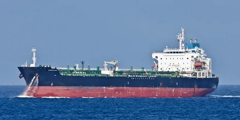 ARDMORE EXPLORER Tanker IMO 9654581 photo 6