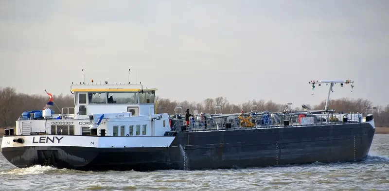 LENY Tanker IMO 9654608 photo 7