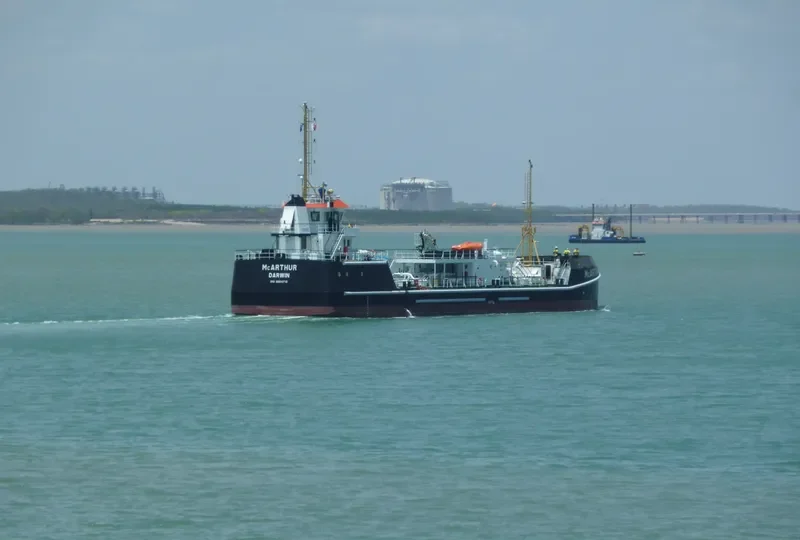 MCARTHUR Tanker IMO 9654713 photo 4