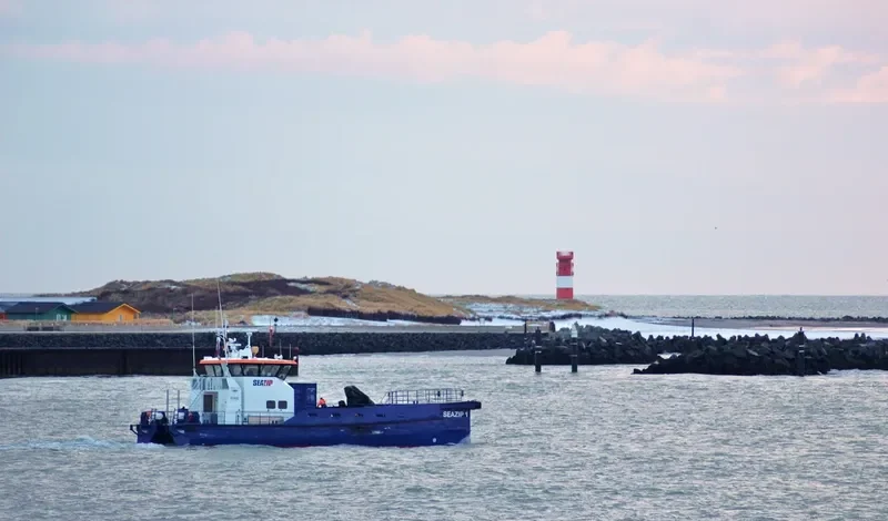 MANYE Offshore Vessel IMO 9654830 photo 9