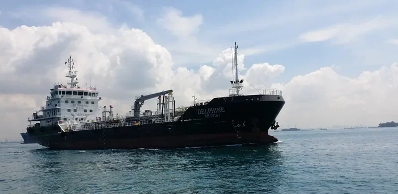 DELPHINE Tanker IMO 9654907