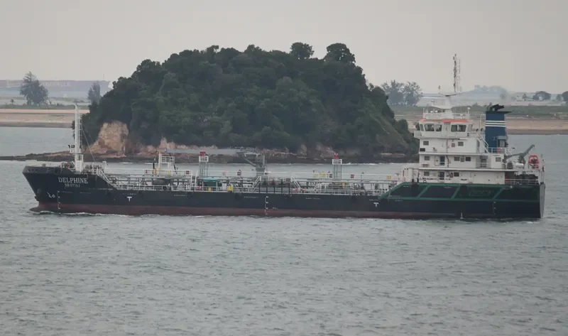 DELPHINE Tanker IMO 9654907 photo 4