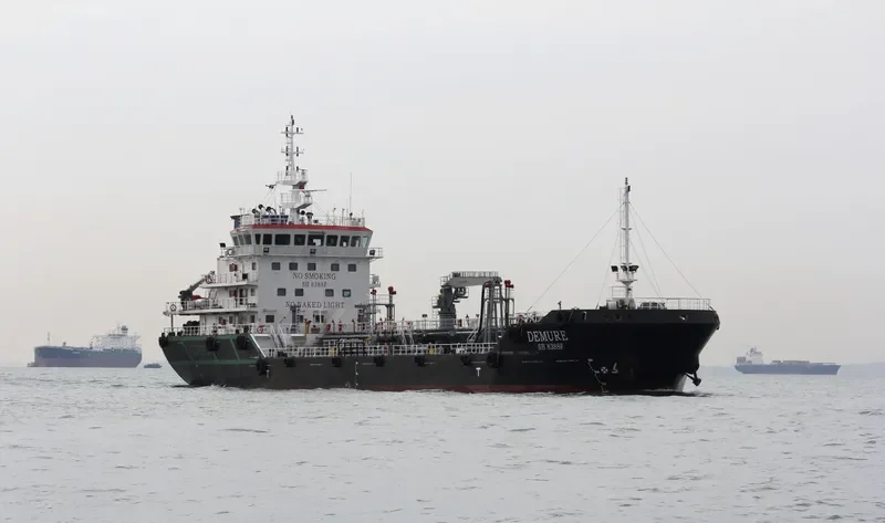 DEMURE Tanker IMO 9654919