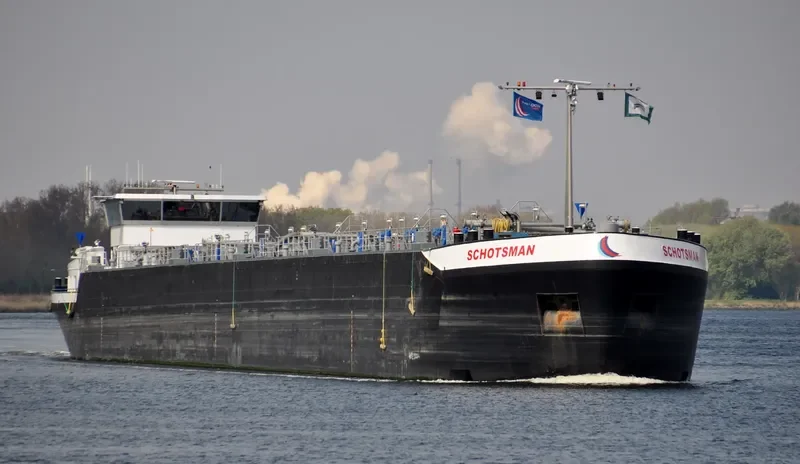 SCHOTSMAN Tanker IMO 9655200 photo 3