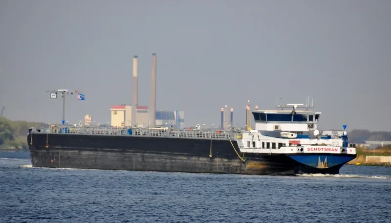 SCHOTSMAN Tanker IMO 9655200 photo 4