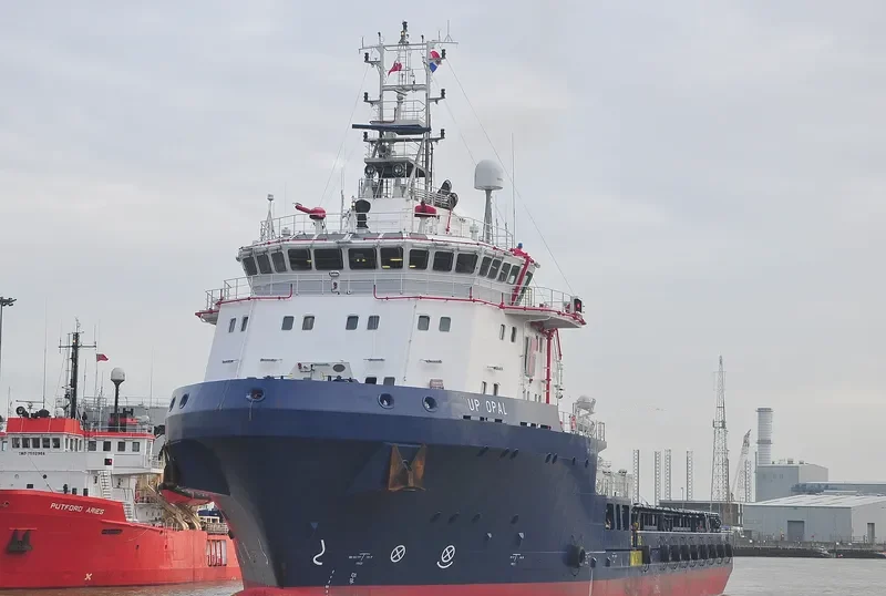 UP OPAL Offshore Vessel IMO 9655494 photo 2
