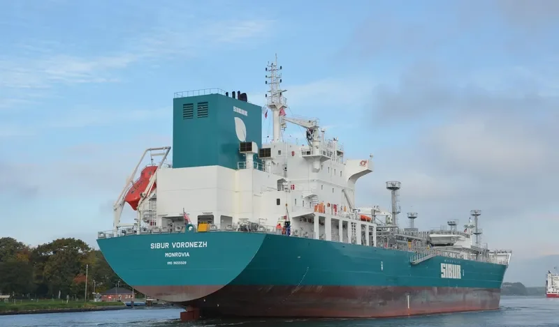 SIBUR VORONEZH General Cargo IMO 9655509 photo 9