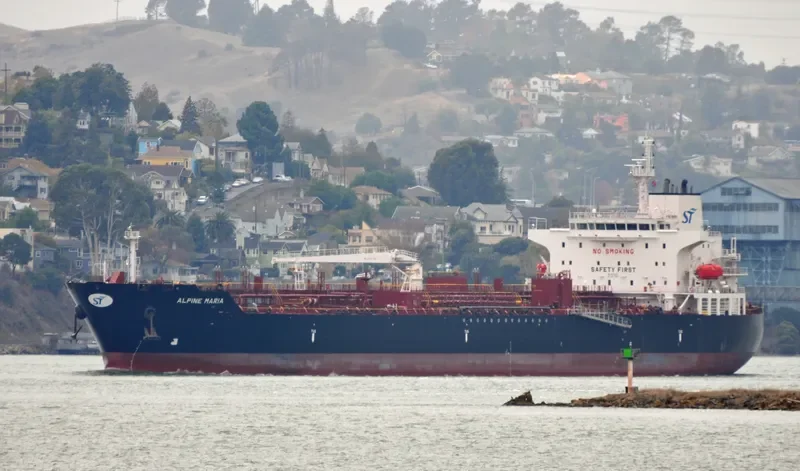 CLEAROCEAN MARIA Tanker IMO 9655975 photo 4