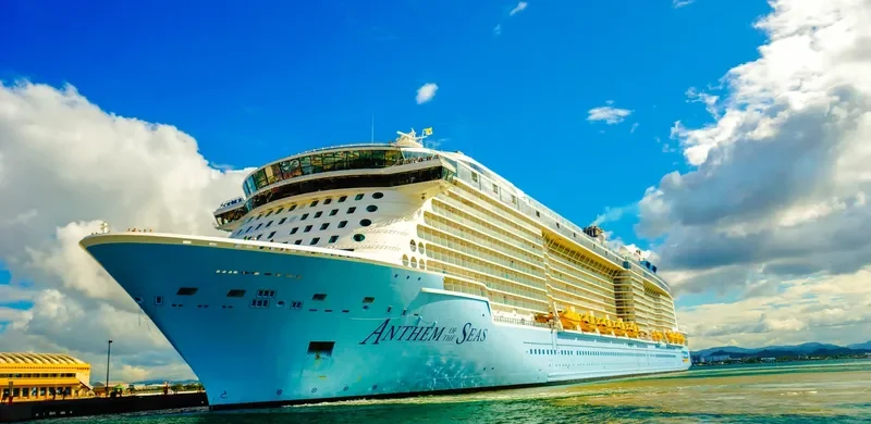 ANTHEM OF THE SEAS Passenger Ship IMO 9656101 photo 3