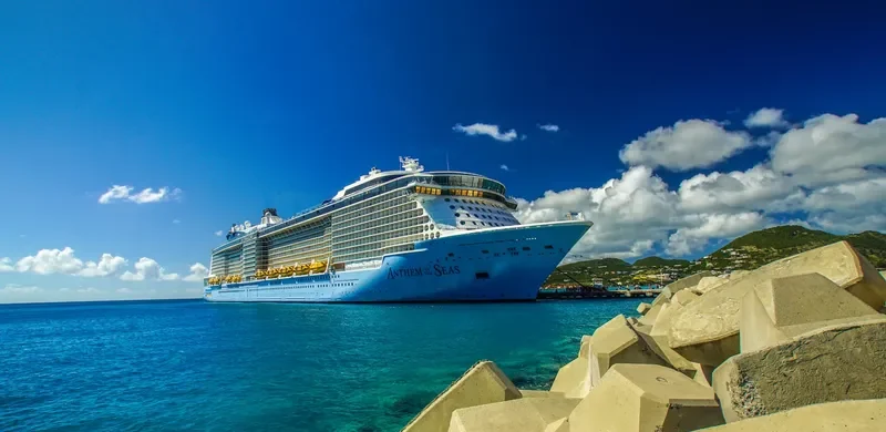 ANTHEM OF THE SEAS Passenger Ship IMO 9656101 photo 4