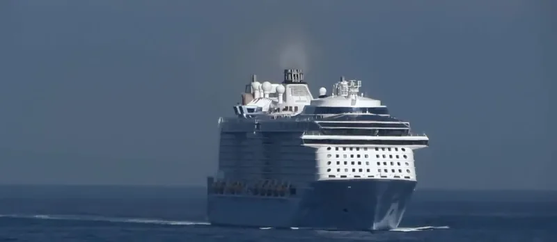 ANTHEM OF THE SEAS Passenger Ship IMO 9656101 photo 10