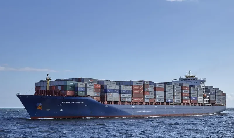 TOMMI RITSCHER Container Ship IMO 9656137 photo 3