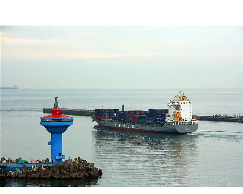 XIN MING ZHOU 18 Container Ship IMO 9656307 photo 3