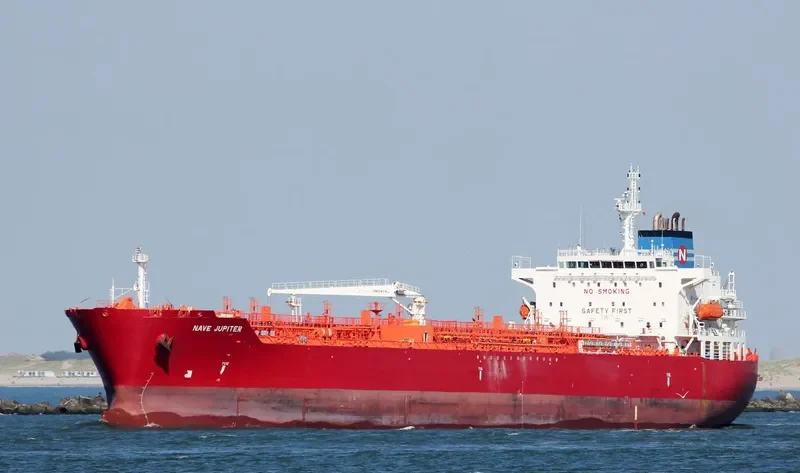 NAVE JUPITER Tanker IMO 9657038 photo 6
