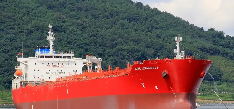 NAVE LUMINOSITY Tanker IMO 9657040 photo 8