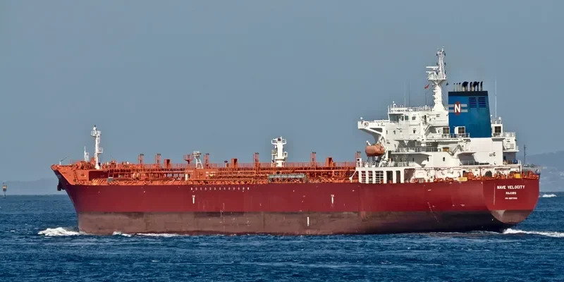 NAVE VELOCITY Tanker IMO 9657052 photo 3