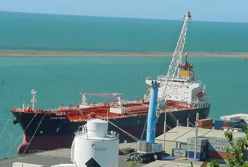 PYXIS THETA Tanker IMO 9657064 photo 5