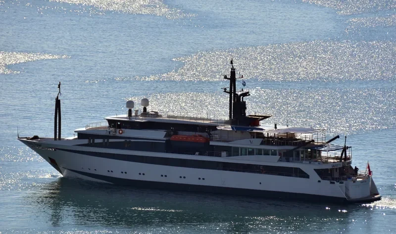 VARIETY VOYAGER Passenger Ship IMO 9657090 photo 2