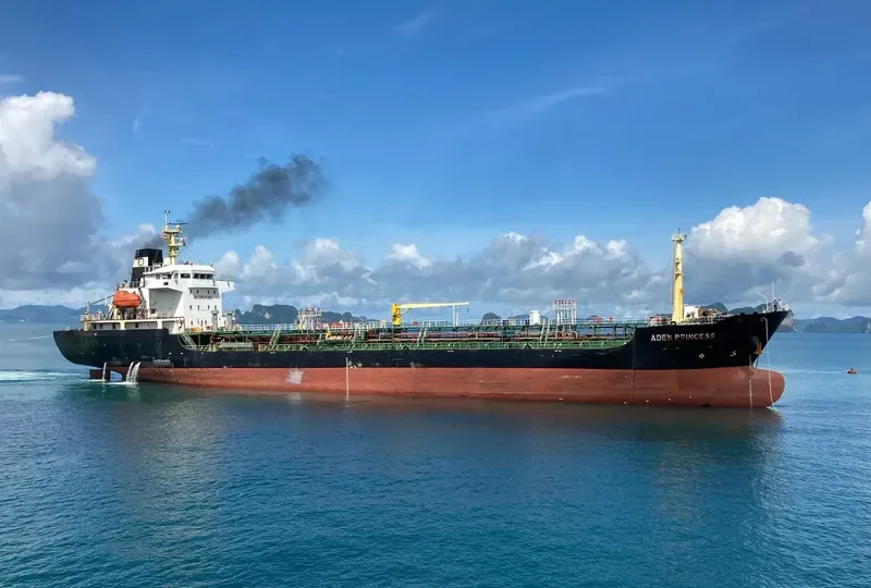 AD PRINCESS Tanker IMO 9658422 photo 4