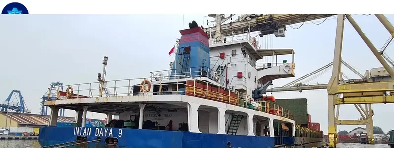 INTAN DAYA 9 General Cargo IMO 9659529 photo 5