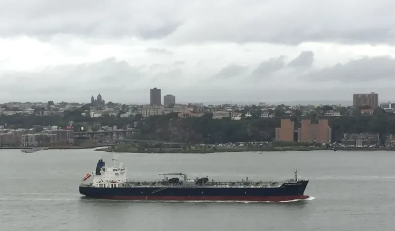 THE BLACKSMITH Tanker IMO 9659660 photo 2