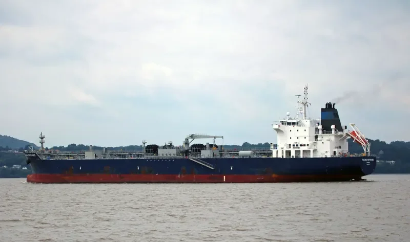 THE BLACKSMITH Tanker IMO 9659660 photo 7