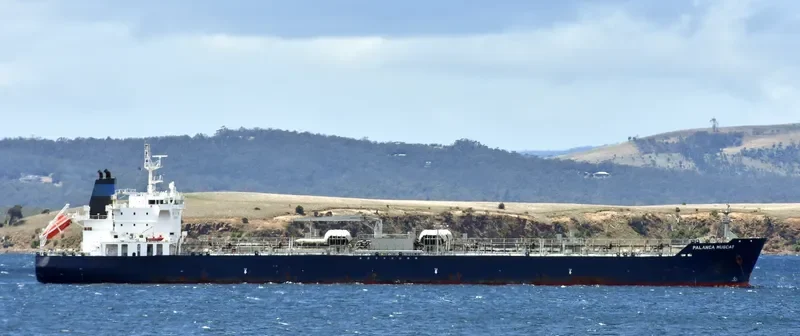 THE DIPLOMAT Tanker IMO 9659672 photo 2