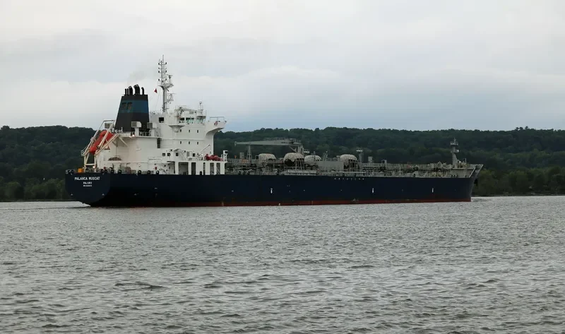 THE DIPLOMAT Tanker IMO 9659672 photo 6