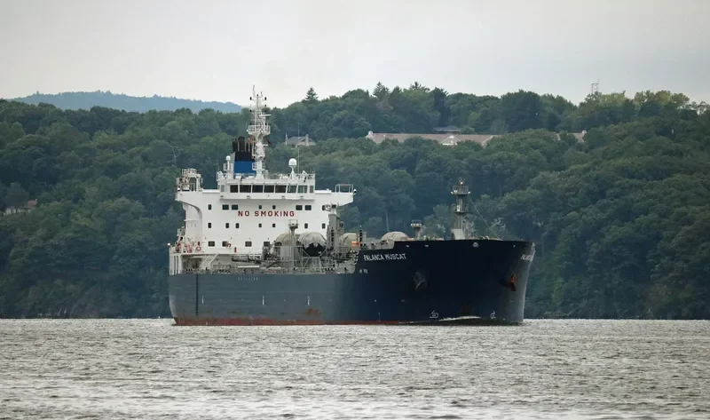 THE DIPLOMAT Tanker IMO 9659672 photo 9