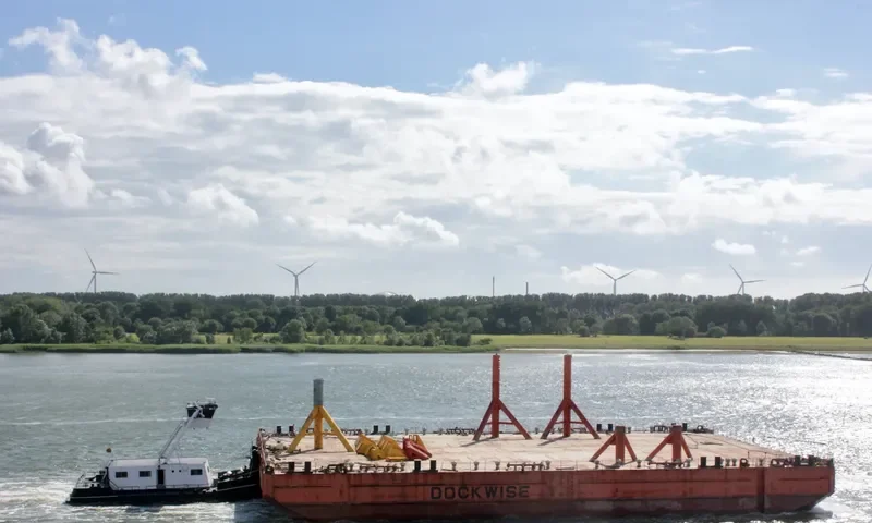 DOCKWISE FSP 102 General Cargo IMO 9659713 photo 2