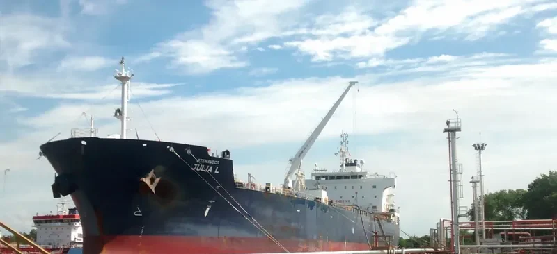 JULIA L Tanker IMO 9661247 photo 2