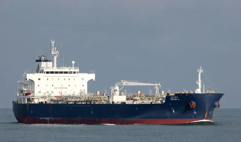 JULIA L Tanker IMO 9661247 photo 5