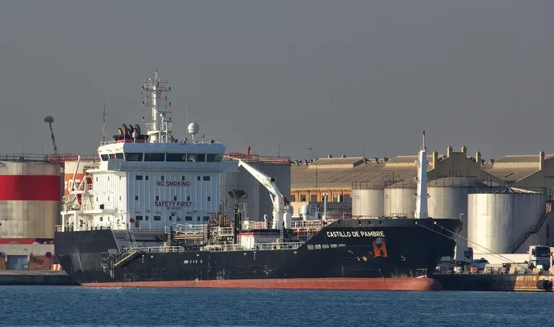CASTILLO DE PAMBRE Tanker IMO 9661857 photo 10