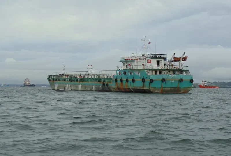 SEROJA II Tanker IMO 9662813 photo 5