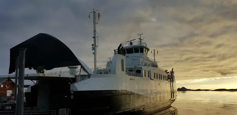 HUSOY Ro-Ro IMO 9663403 photo 5