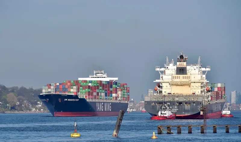 YM MODERATION Container Ship IMO 9664897 photo 2