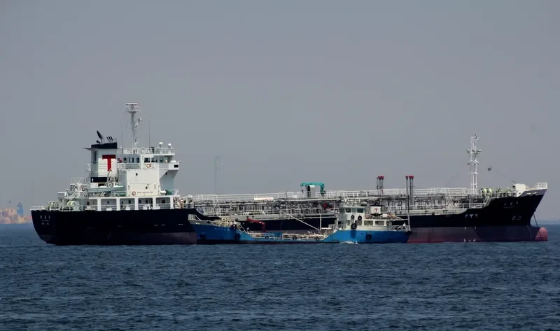KAKUSEI MARU Tanker IMO 9664914 photo 2