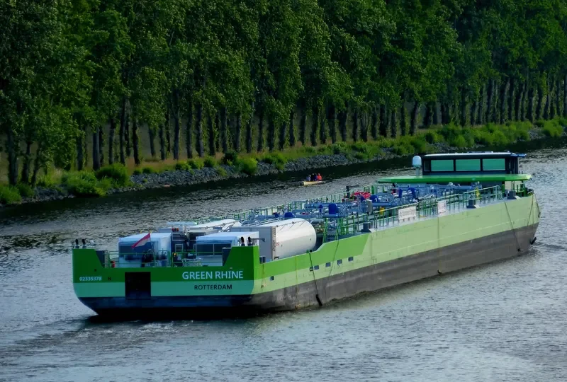 GREEN RHINE Tanker IMO 9665009 photo 9