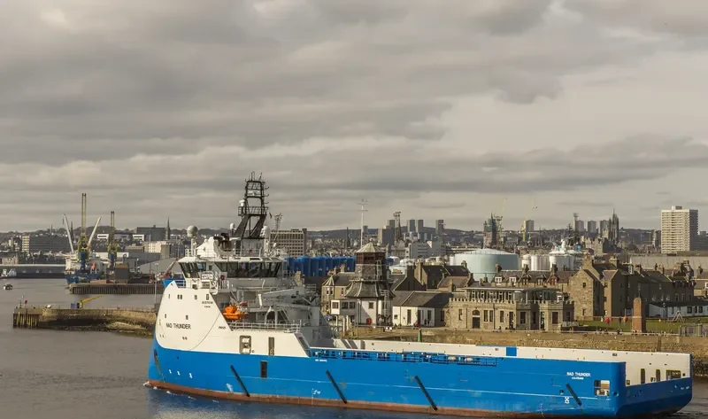HERMIT THUNDER Offshore Vessel IMO 9665102 photo 7