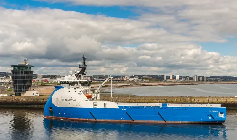 HERMIT PROTECTOR Offshore Vessel IMO 9665126 photo 2