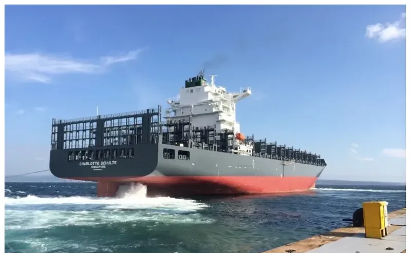 CHARLOTTE SCHULTE Container Ship IMO 9665657 photo 10