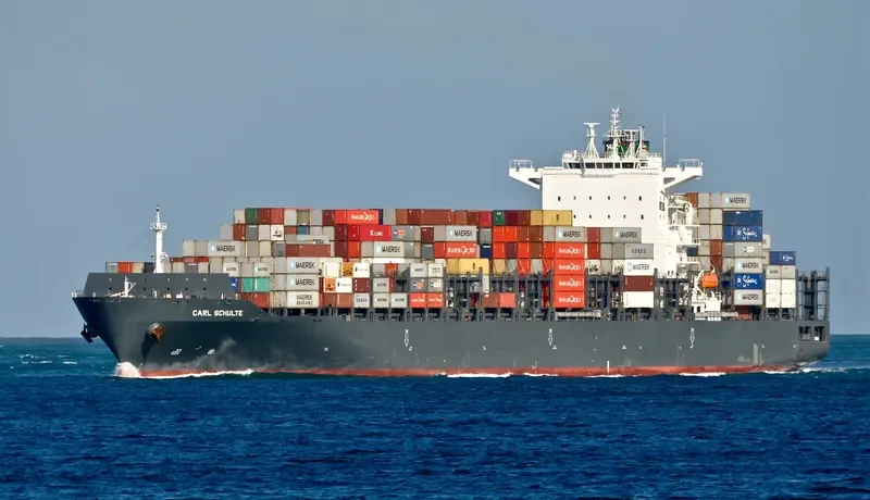 KMTC MUMBAI Container Ship IMO 9665695 photo 8