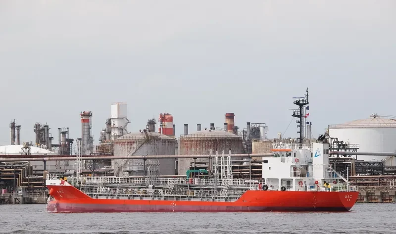 ATAGO Tanker IMO 9665762 photo 7