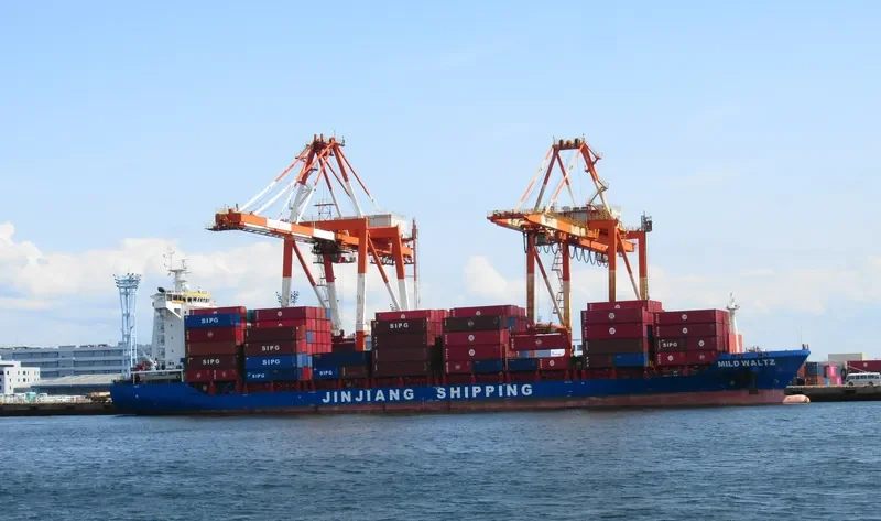 MILD WALTZ Container Ship IMO 9666869 photo 10