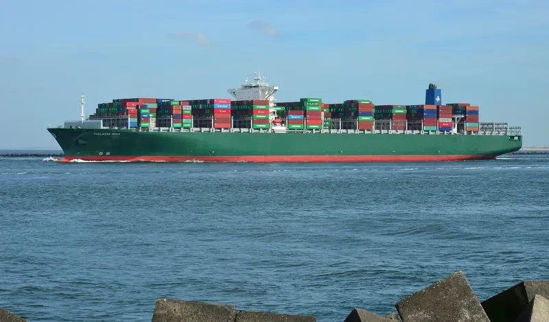 THALASSA TYHI Container Ship IMO 9667162 photo 4