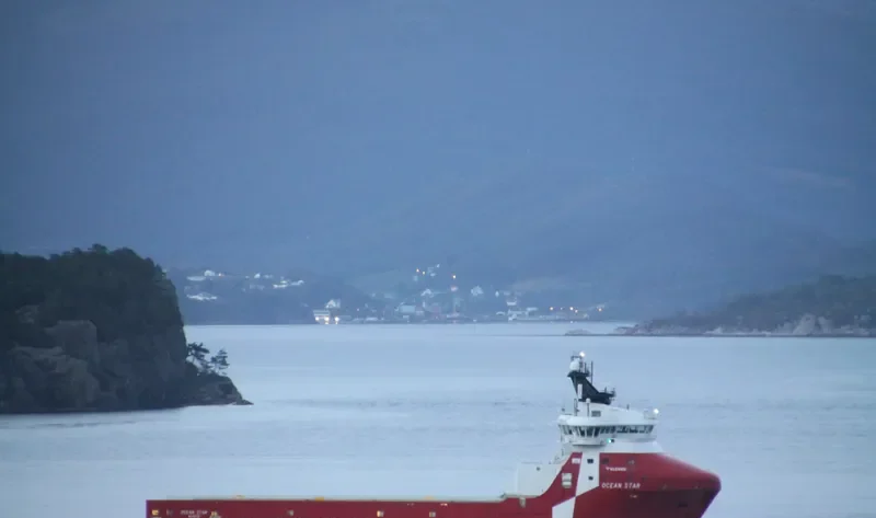 OCEAN STAR Offshore Vessel IMO 9667241 photo 2