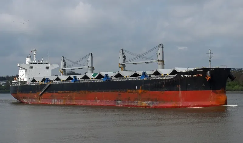 CLIPPER TRITON Bulk Carrier IMO 9667447 photo 4